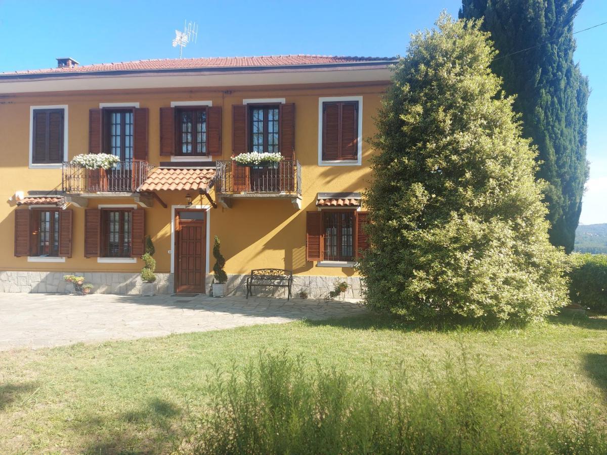 Casa Dell'Agrifoglio Hotel Caselette Exterior photo